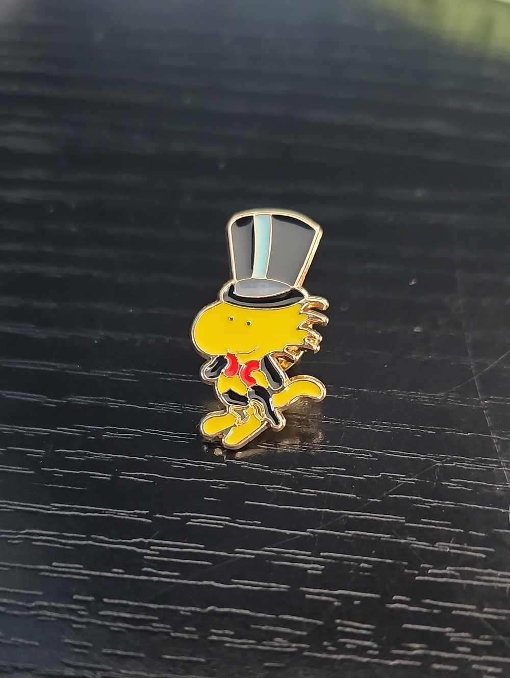 Peanuts Woodstock Enamel Pin - Yellow